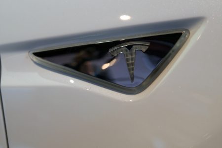 tesla-model-x-detroit-2013-20