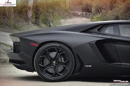 Lamborghini Aventador LP700-4 negro mate a la venta