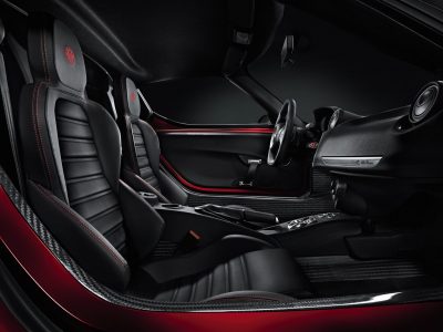 Alfa Romeo 4C, nuevos detalles técnicos y foto del interior
