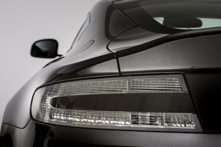 aston-martin-sp-3