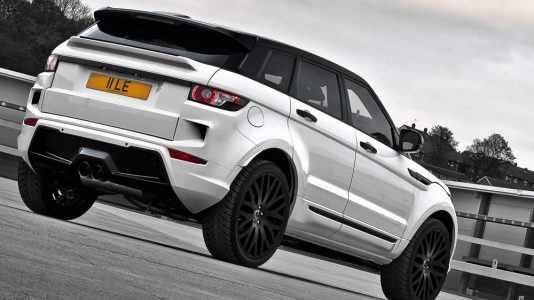 Kahn Fuji White RS250, directo a Ginebra