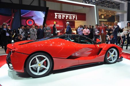 03-ferrari-laferrari-geneva