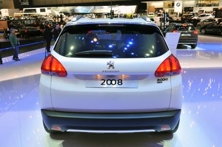 07-2013-peugeot-2008-geneva