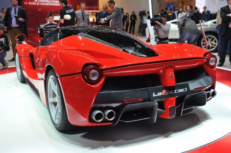 08-ferrari-laferrari-geneva