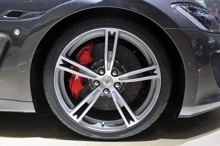 10-2013-maserati-granturismo-mc-stradale