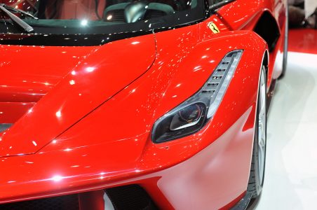 12-ferrari-laferrari-geneva