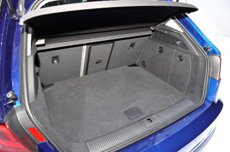 14-audi-a3-g-tron-geneva
