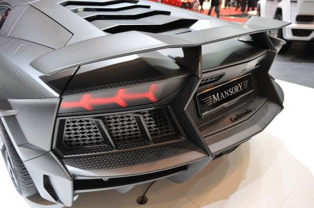 Ginebra 2013: Mansory Carbonado