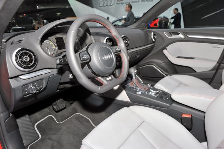 16-audi-a3-e-tron-geneva