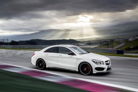 Mercedes CLA45 AMG, detalles y fotos oficiales