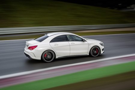 Mercedes CLA45 AMG, detalles y fotos oficiales