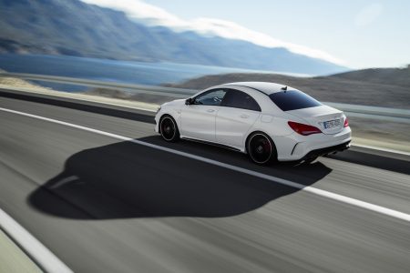 Mercedes CLA45 AMG, detalles y fotos oficiales