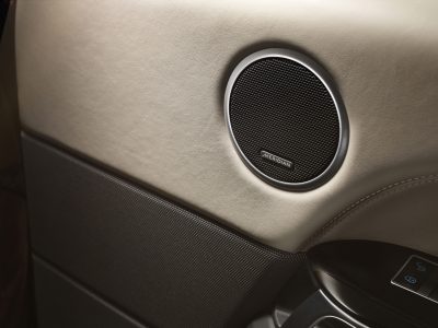 2014-range-rover-sport-067