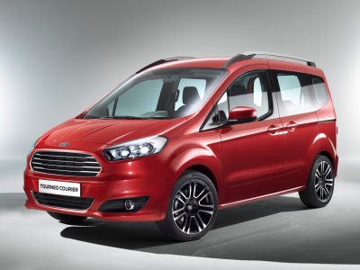 Ford Tourneo Courier, espacio bajo un bonito envoltorio