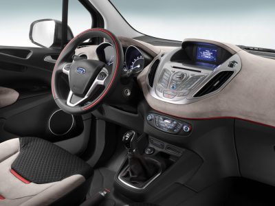 Ford Tourneo Courier, espacio bajo un bonito envoltorio