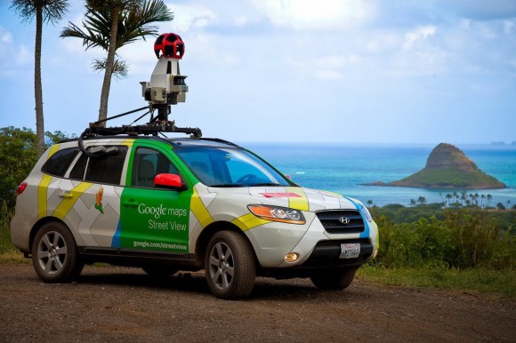 Google admite que sus coche para Street View violan la privacidad de las personas