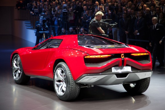 Ginebra 2013: Italdesign Giugiaro Parcour