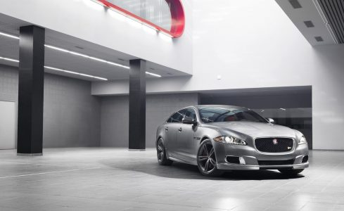 Oficial: Jaguar XJR