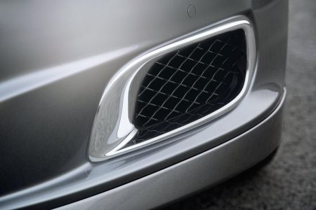 Oficial: Jaguar XJR