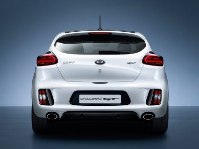 Kia Pro_Cee'd GT, ahora desde todos los ángulos