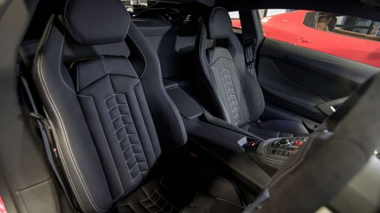 lamborghini-aventador-by-a-kahn-design_100421608_l