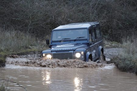 Land Rover Defender eléctrico, él también es capaz