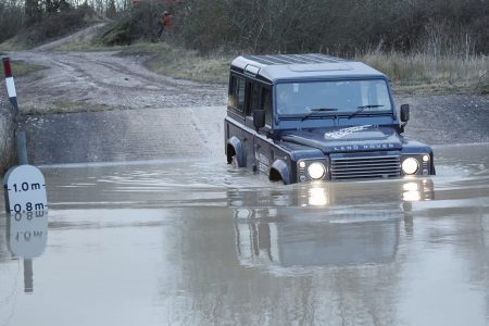 Land Rover Defender eléctrico, él también es capaz