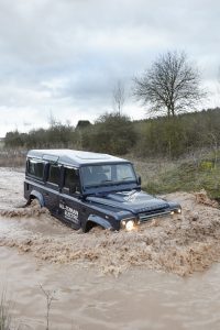land-rover-defender-electric-173