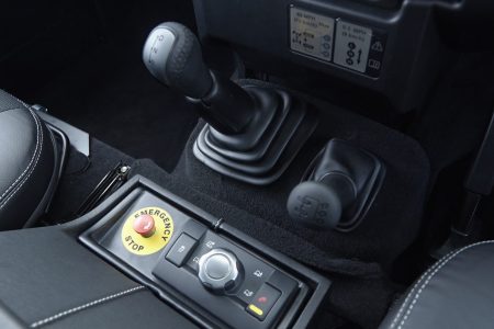 land-rover-defender-electric-72