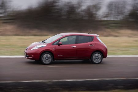 Nissan presenta el Leaf 2013 para Europa