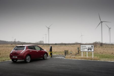 Nissan presenta el Leaf 2013 para Europa