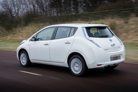 nissan-leaf-2013-16