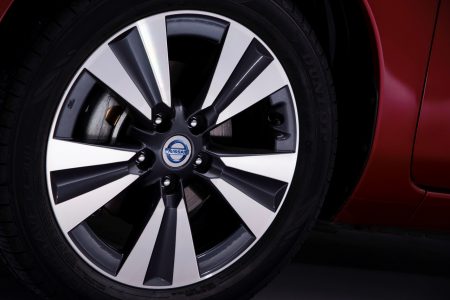 Nissan presenta el Leaf 2013 para Europa