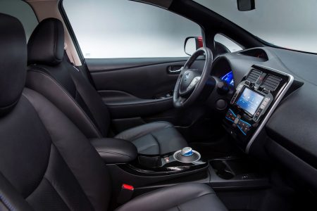 nissan-leaf-2013-26