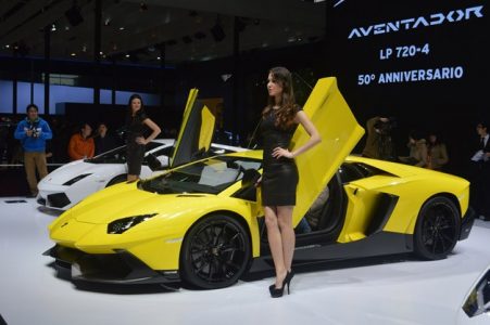 Shanghai 2013: Lamborghini Aventador LP720-4 50 Anniversario