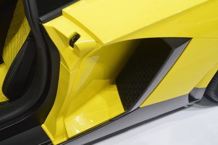 010-lamborghini-aventador-lp720-4-50-anniversario
