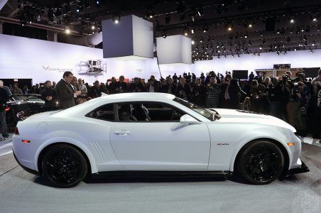 06-2014-chevrolet-camaro-z28-new-york
