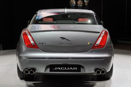 07-2014-jaguar-xjr-new-york