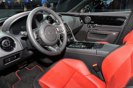 16-2014-jaguar-xjr-new-york