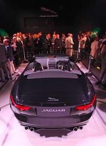 2014-jaguar-f-type_100403293_l