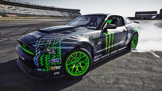 Vaughn Gittin Jr nos muestra su Mustang RTR de 845 caballos