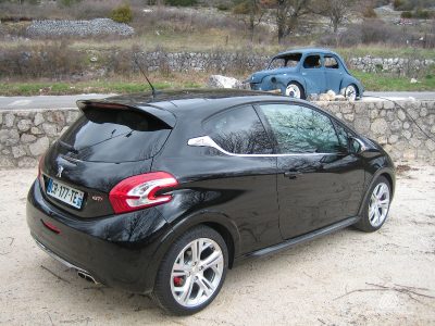 Peugeot 208 GTI, presentación en Francia