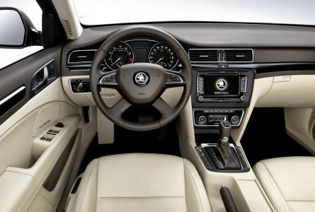 Skoda Superb 2013, más información