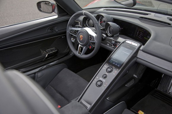 Oficial: Porsche 918 Spyder