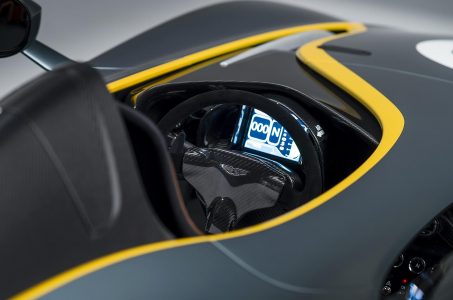 Ofical: Aston Martin CC100 Concept