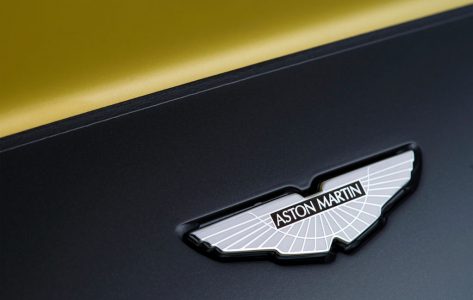 aston-martin-v12-vantage-s-12-1024x648