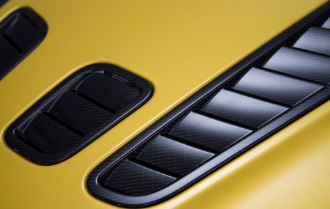 aston-martin-v12-vantage-s-14-1024x648