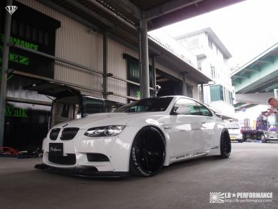 BMW M3 por LB Performance