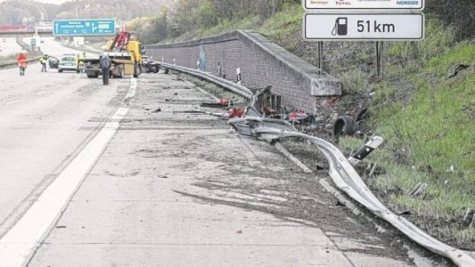 Accidente de un Ferrari F430 Scuderia a 300 km/h