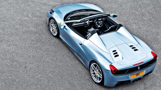 Kahn Design se atreve con el Ferrari 458 Spider